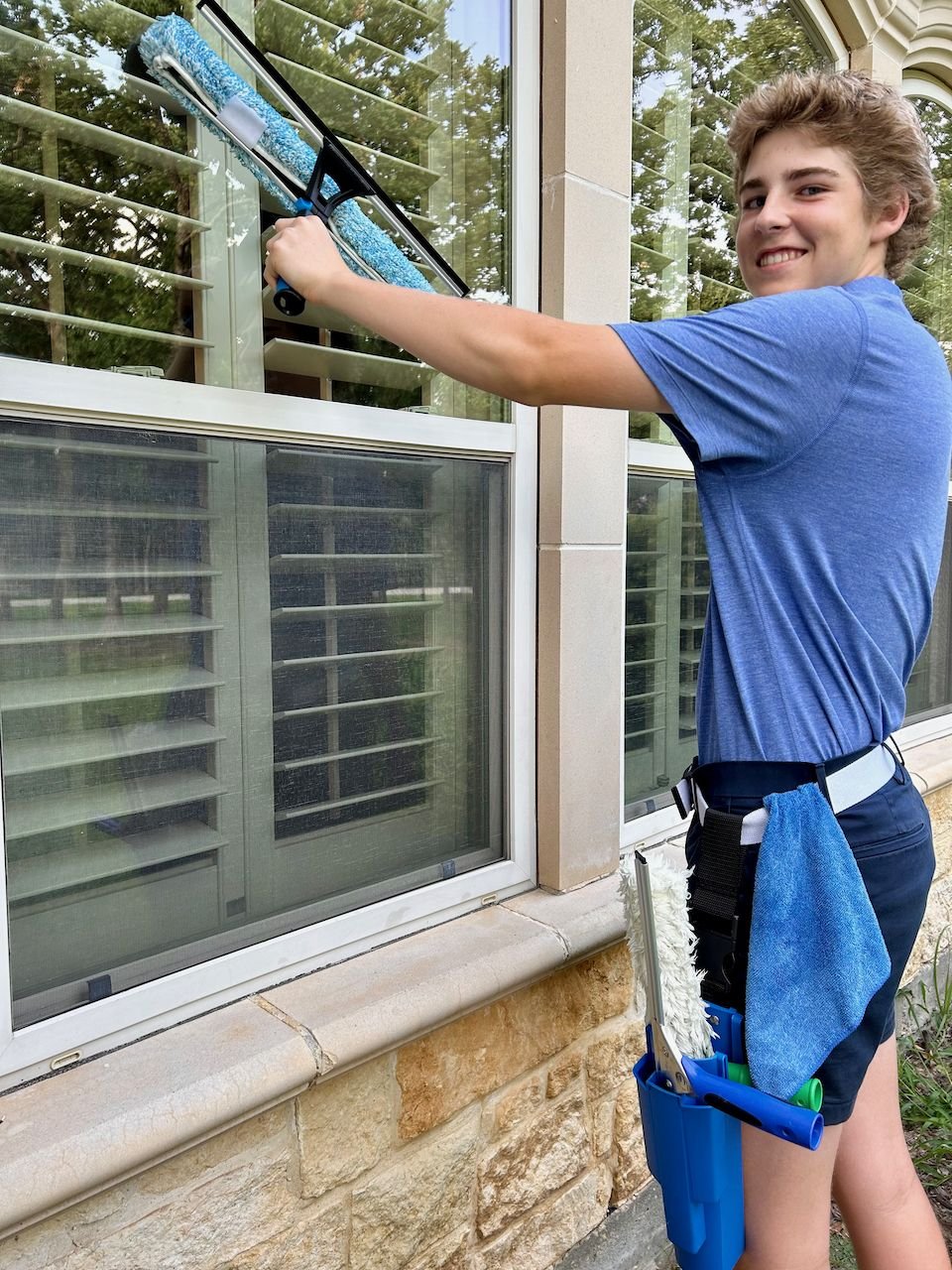 Window washing service in Argyle TX