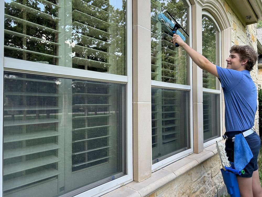 Streak-free window cleaning results