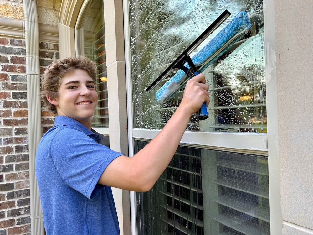 Clean windows on a North Texas home